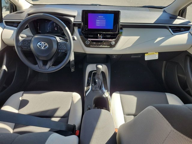 Used 2026 Toyota Corolla LE image 21