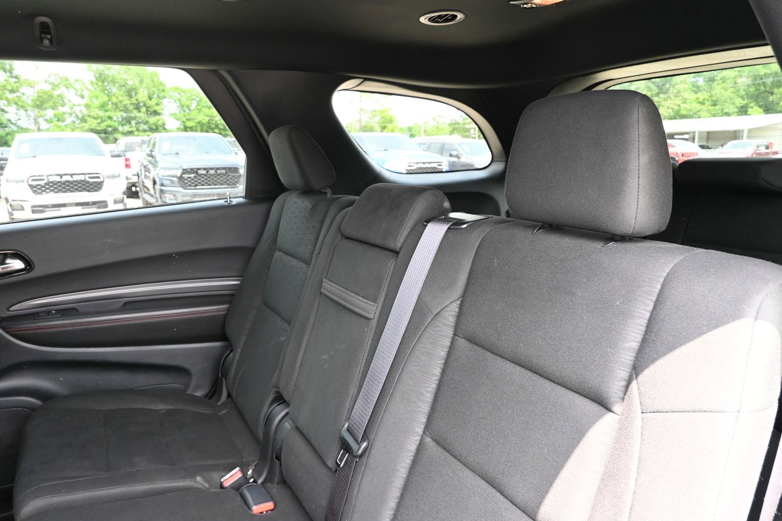 Used 2025 Dodge Durango GT RWD image 29