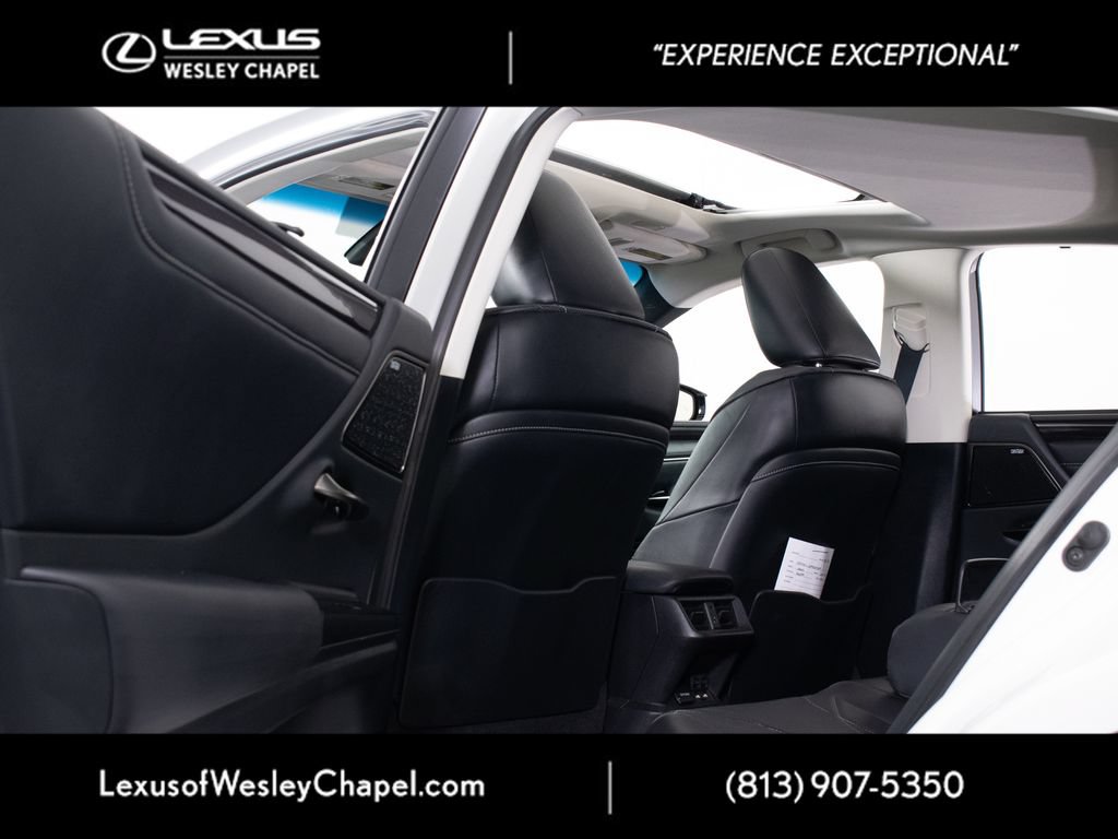 Used 2021 Lexus ES 300h Ultra Luxury w/ Accessory Package 2 FWD image 24