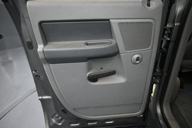 Used 2007 Dodge Ram 1500 Truck SLT w/ Sound & Secure Value Group AWD/4WD image 16