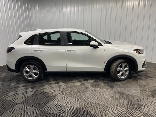 Used 2024 Honda HR-V LX image 2