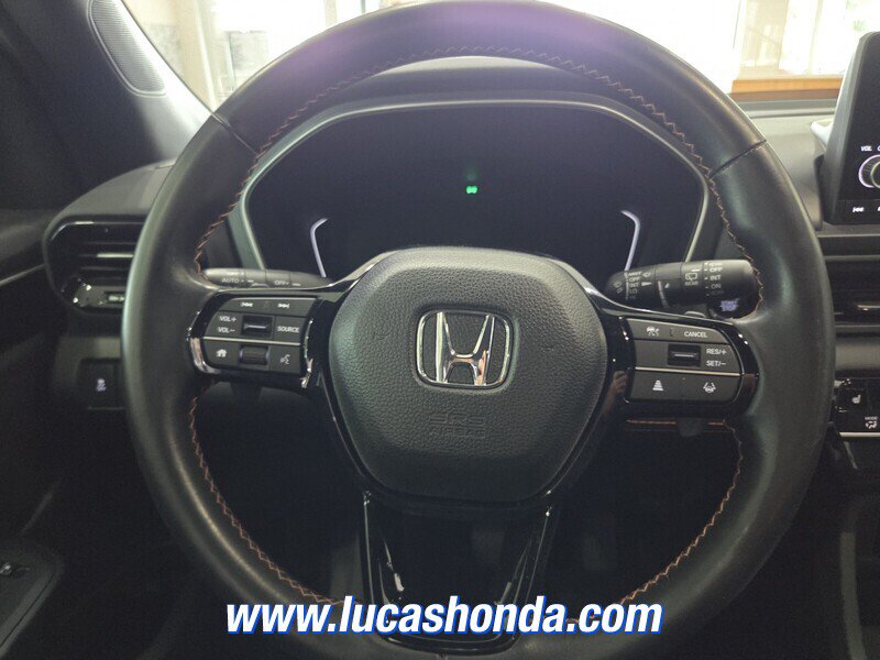 Used 2024 Honda Pilot Sport image 10