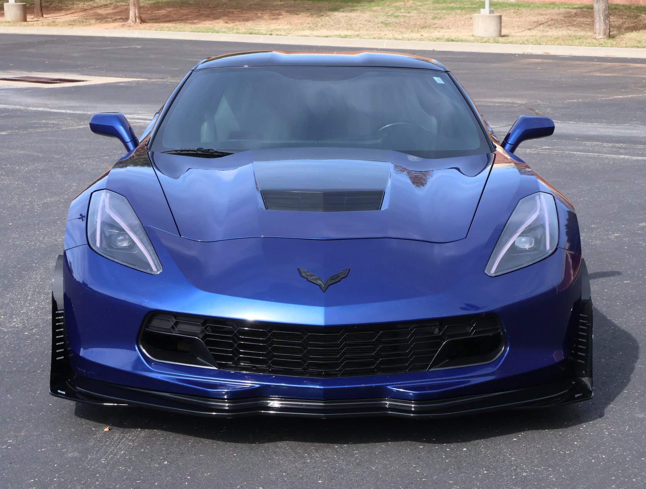 Used 2017 Chevrolet Corvette Stingray Coupe w/ 1LT RWD image 24