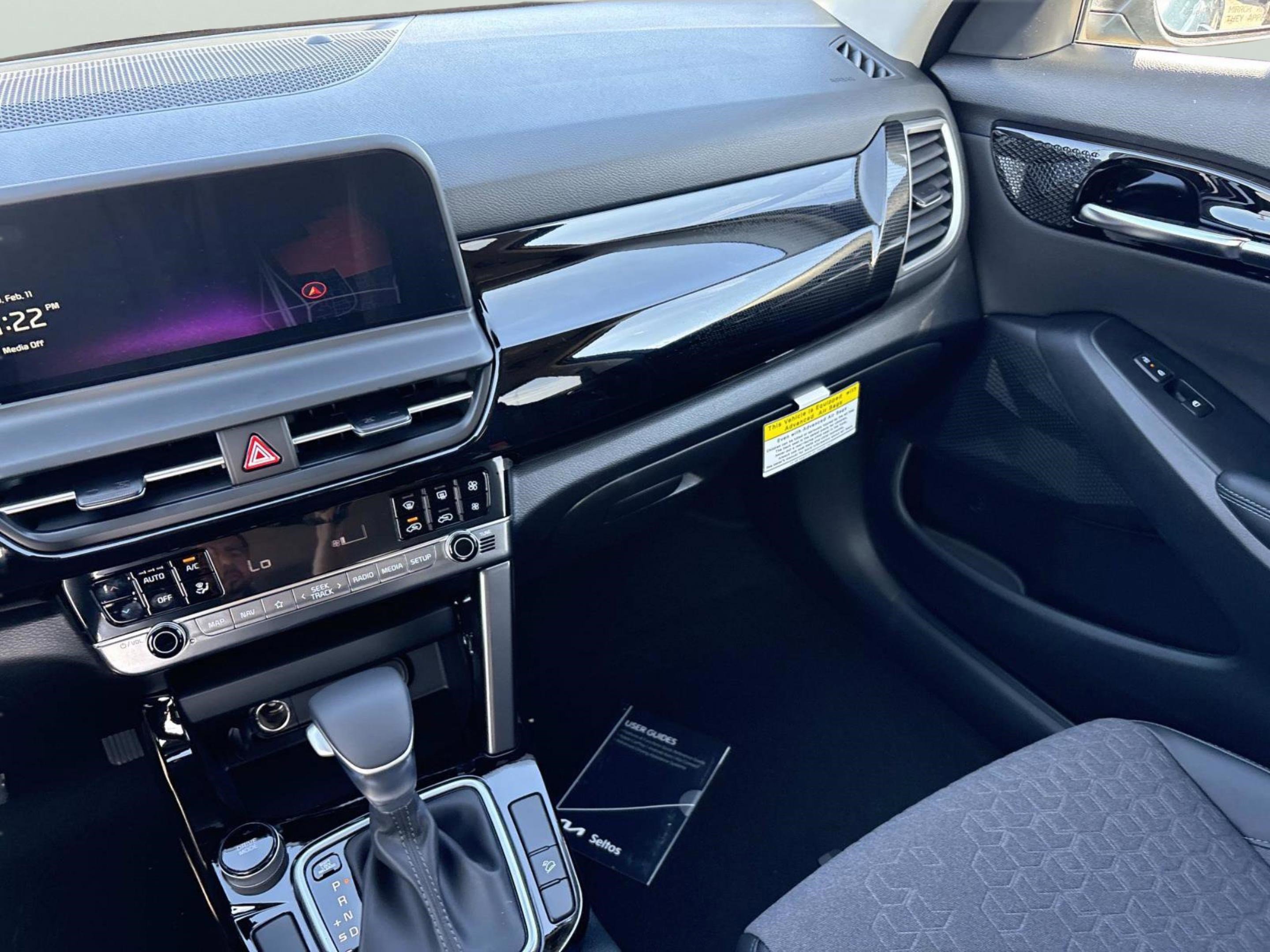 New 2026 Kia Seltos S image 14