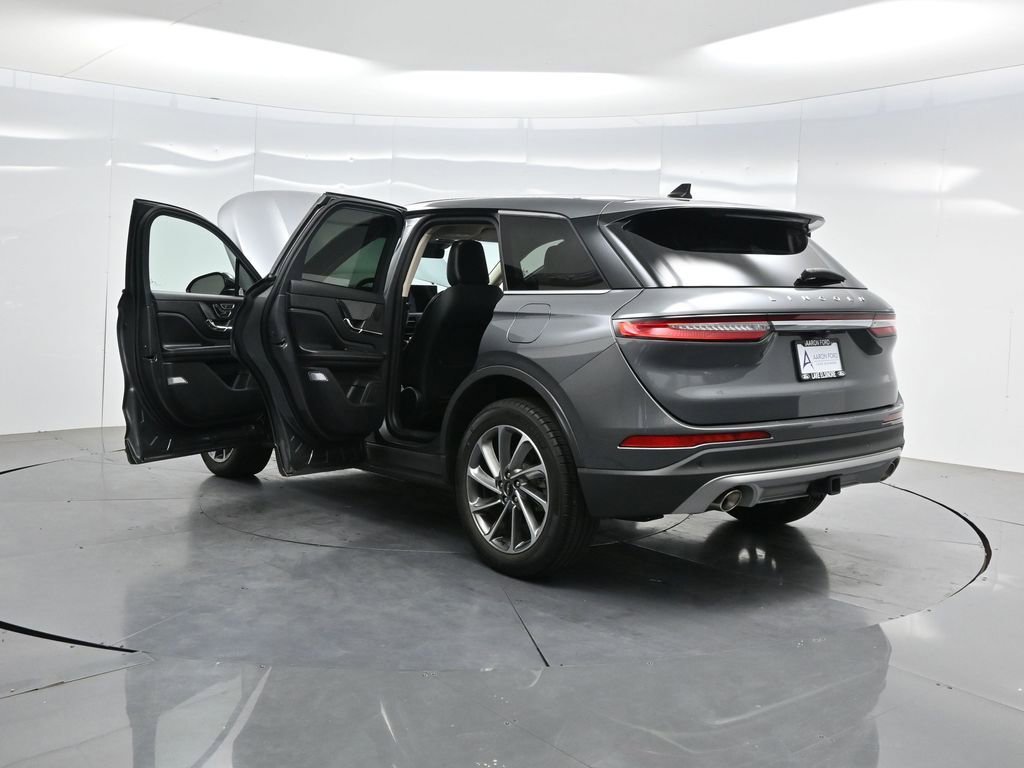 Used 2023 Lincoln Corsair FWD w/ Equipment Group 101A image 45