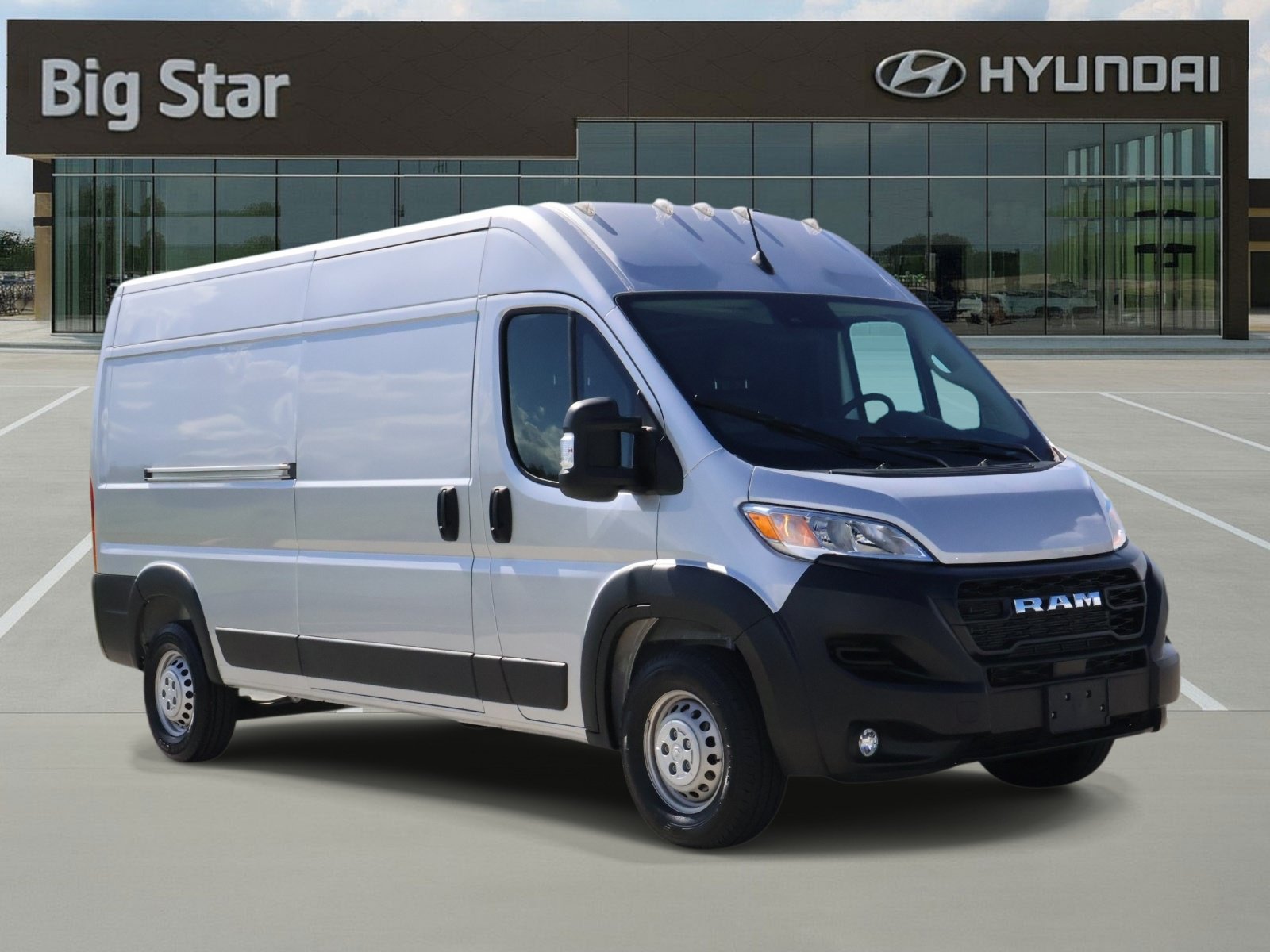 Used 2025 RAM ProMaster 2500 w/ Convenience Group FWD image 6