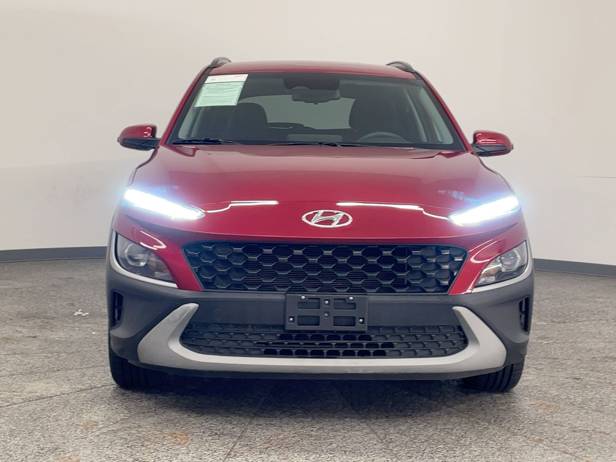 Used 2023 Hyundai Kona SEL w/ Cargo Package image 5
