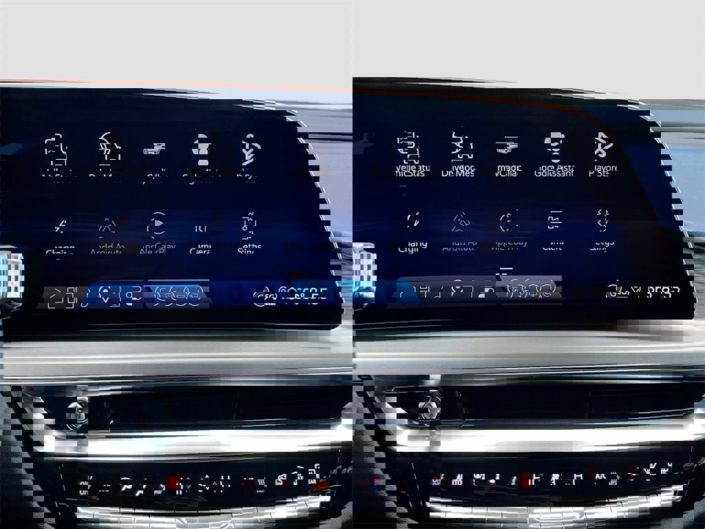 New 2026 Cadillac Lyriq Luxury image 14