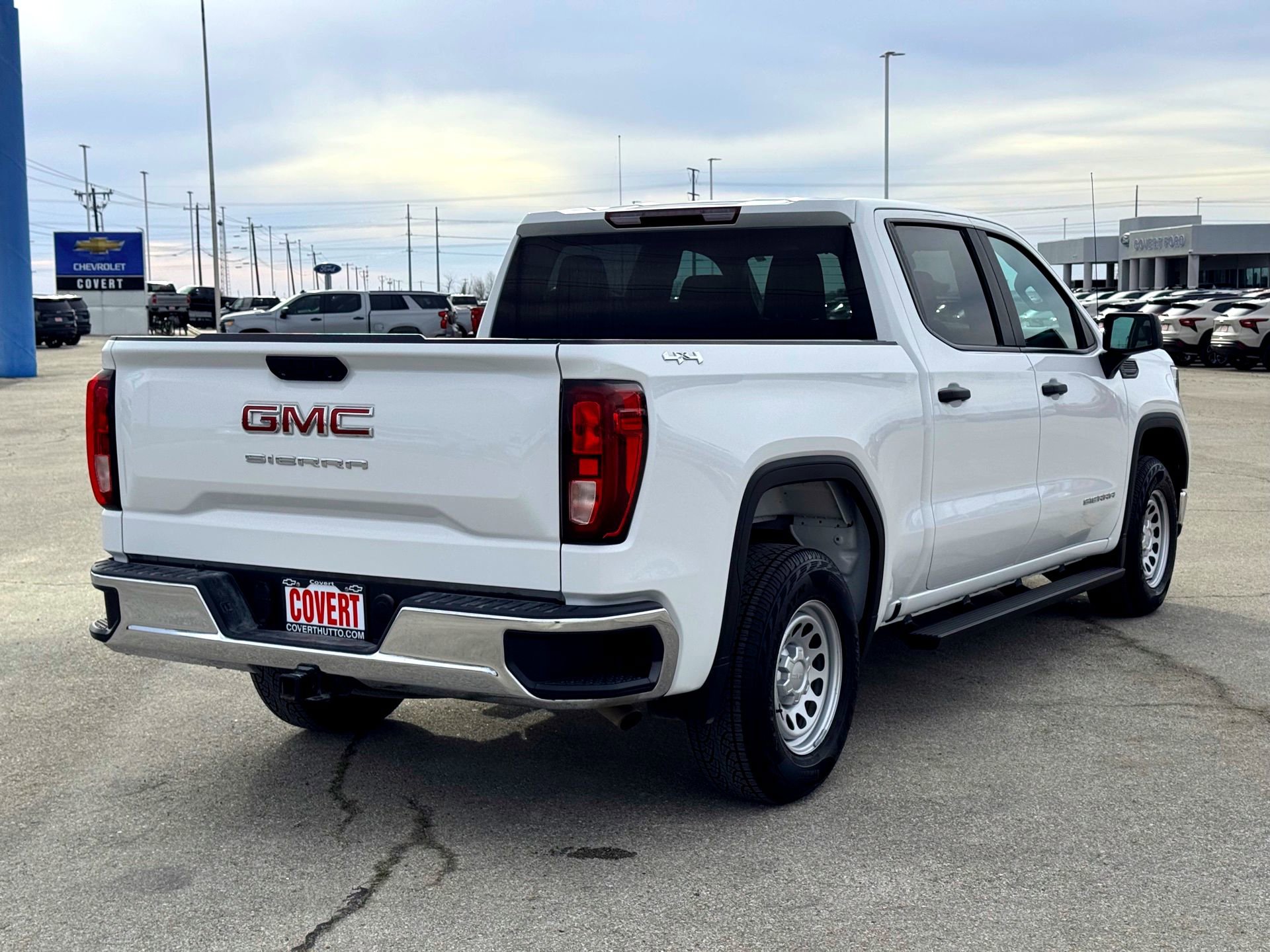 Used 2023 GMC Sierra 1500 Pro w/ Pro Value Package image 6