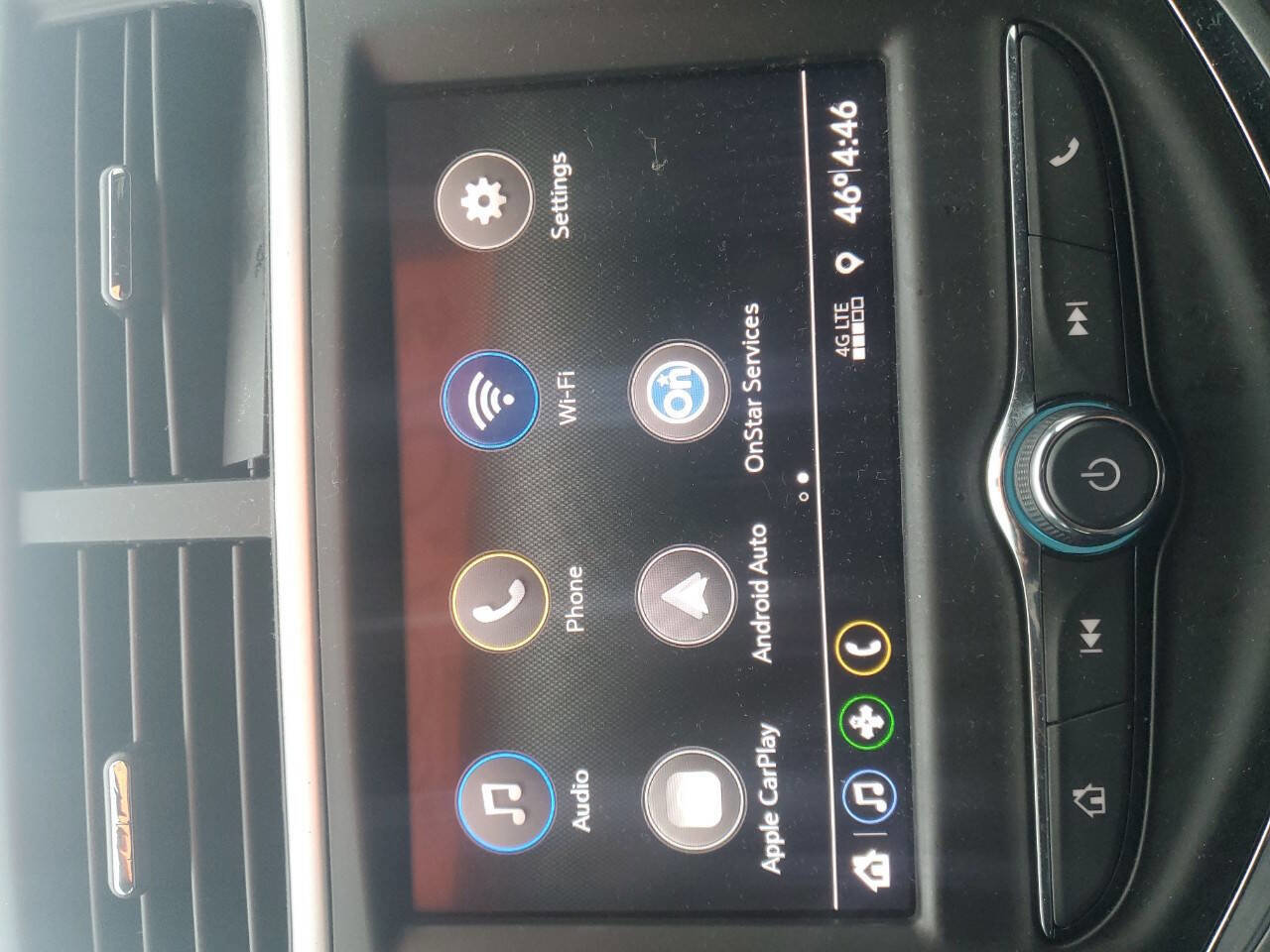 Used 2020 Chevrolet Sonic LT w/ Convenience Package image 10