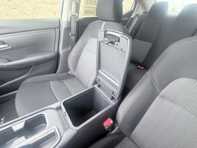 Certified 2025 Nissan Sentra SV FWD image 18