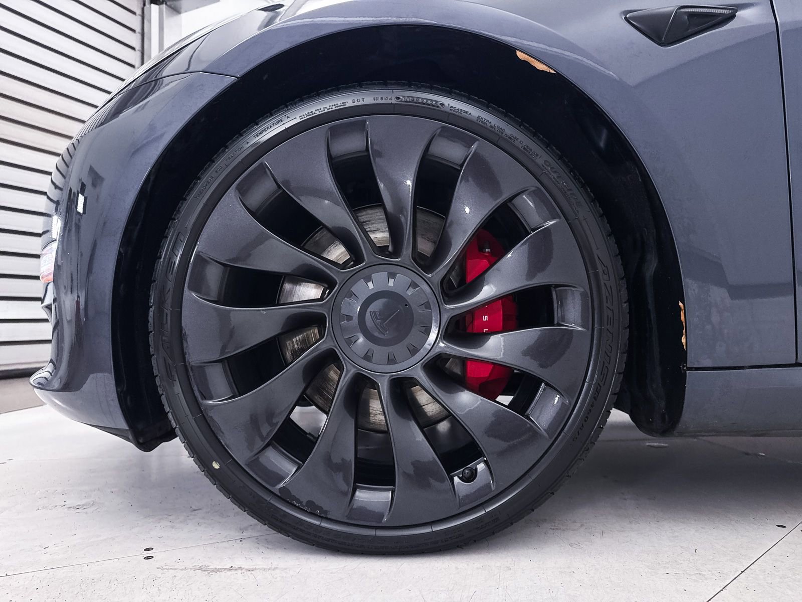 Used 2023 Tesla Model 3 Performance image 15