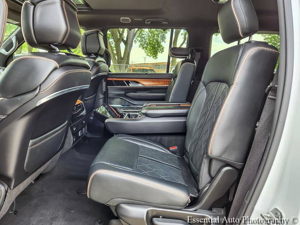 Certified 2024 Jeep Grand Wagoneer L Series III AWD/4WD image 15