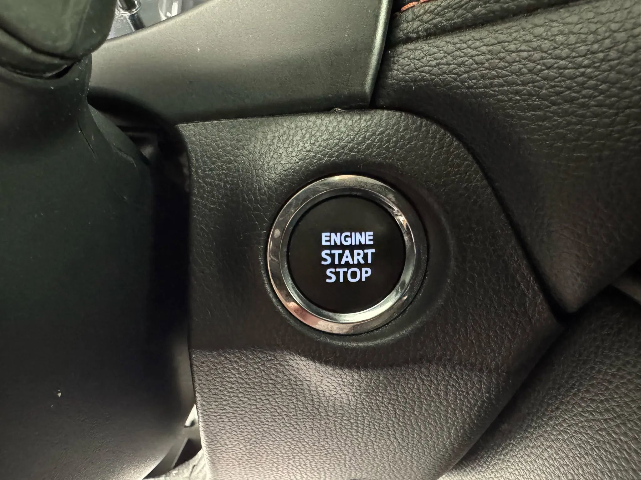 Used 2024 Toyota RAV4 Adventure AWD/4WD image 18