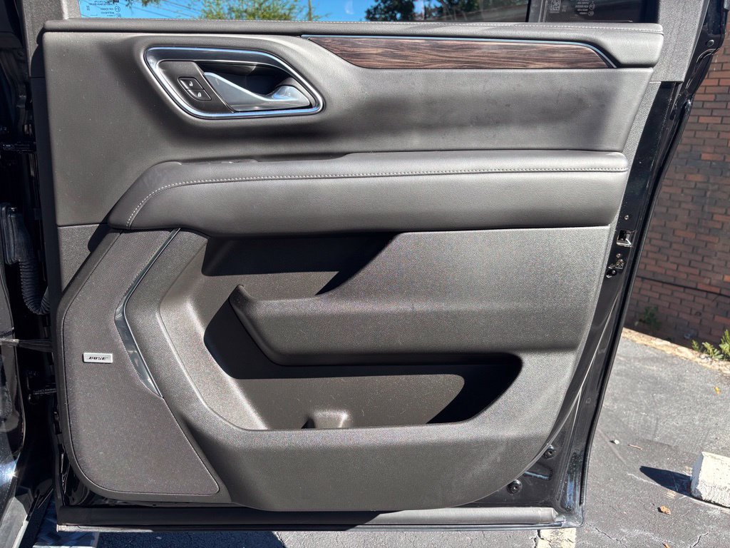 Used 2021 Chevrolet Suburban Z71 AWD/4WD image 25