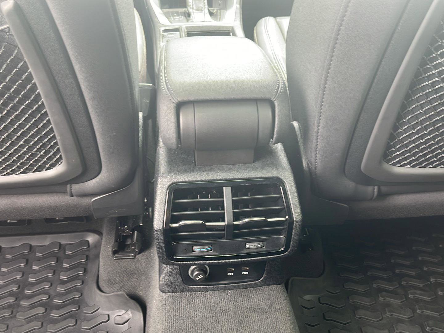 Used 2023 Audi Q3 2.0T Premium Plus AWD/4WD image 17
