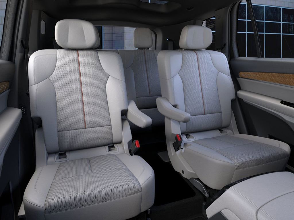 New 2026 Cadillac Vistiq Sport image 17