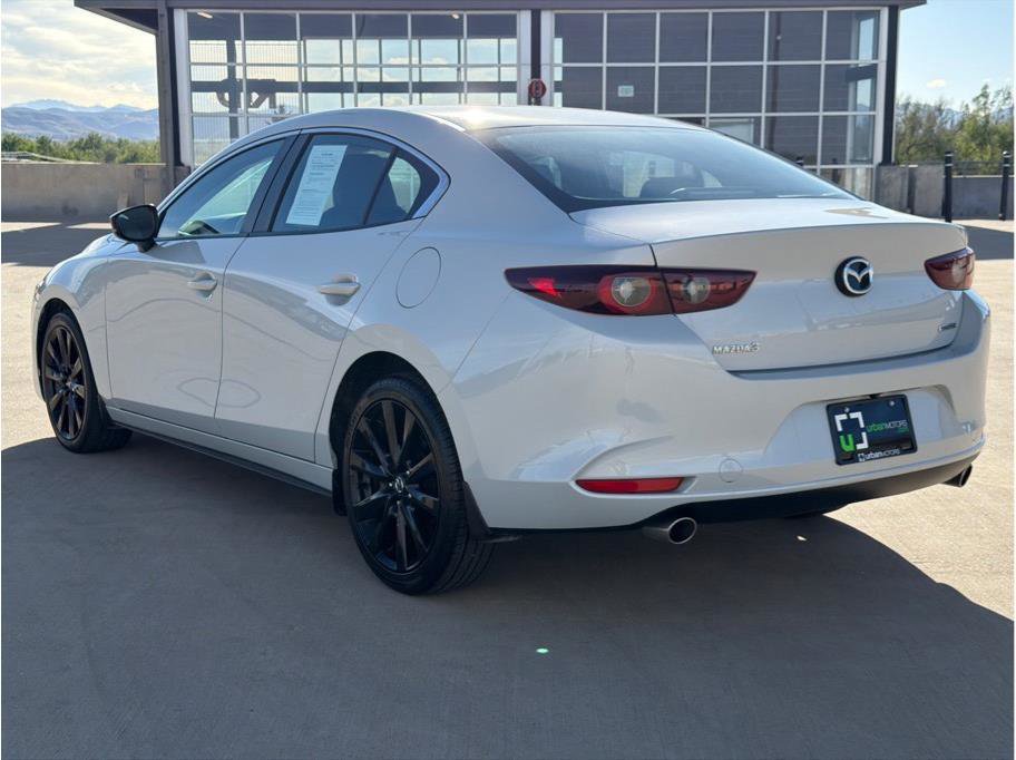 Used 2024 MAZDA MAZDA3 s FWD image 9