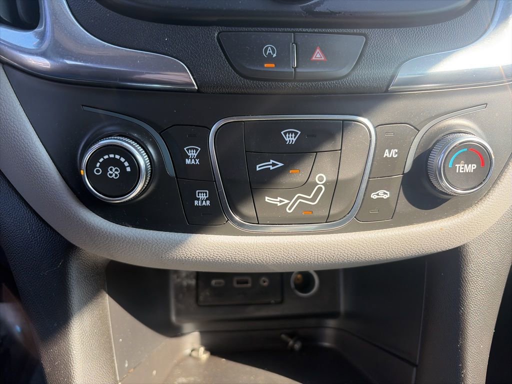 Used 2023 Chevrolet Equinox LT image 20