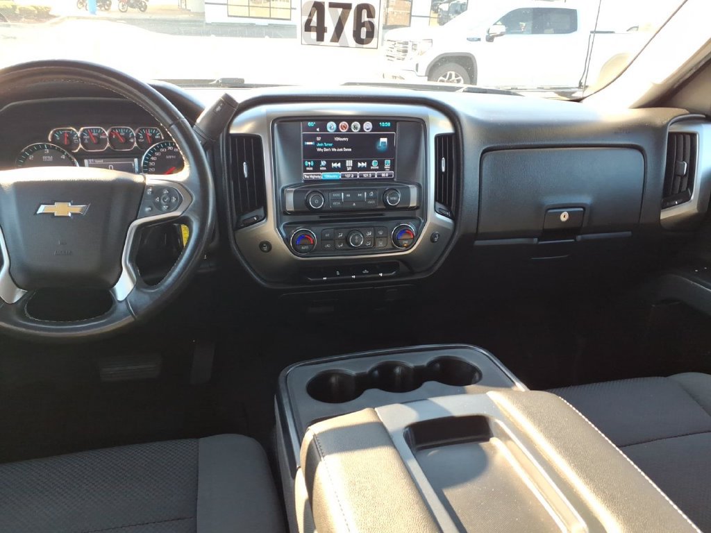 Used 2017 Chevrolet Silverado 2500 LT w/ All Star Edition AWD/4WD image 10