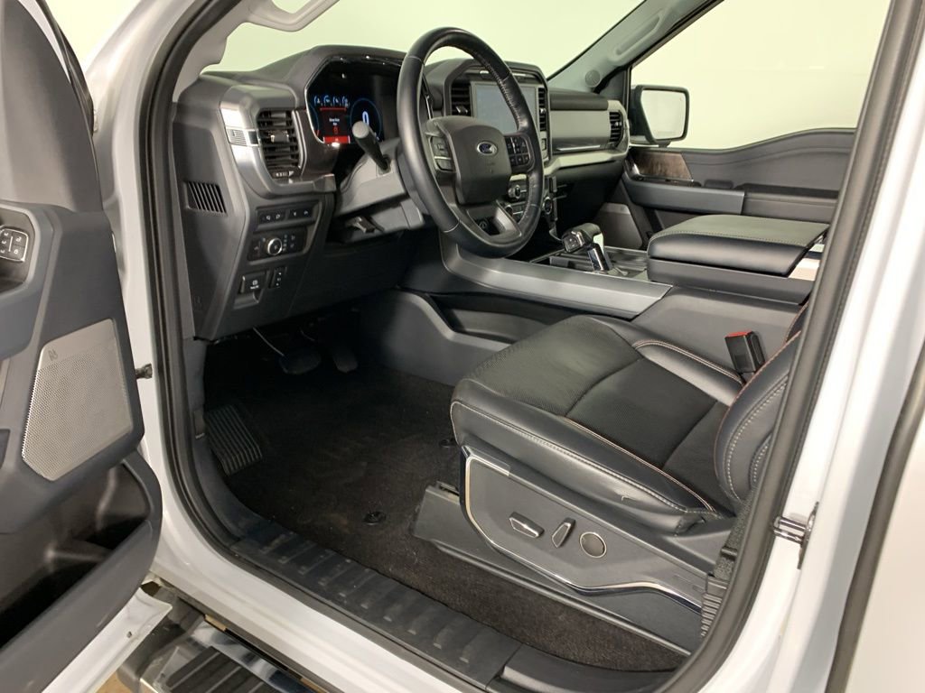 Used 2021 Ford F150 Lariat image 29