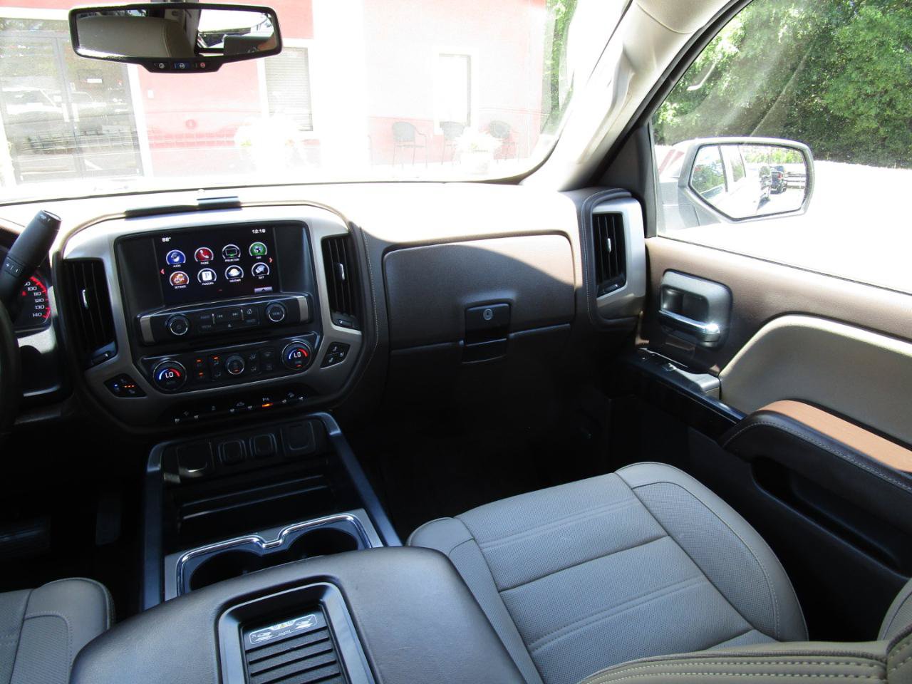Used 2016 GMC Sierra 1500 Denali AWD/4WD image 10