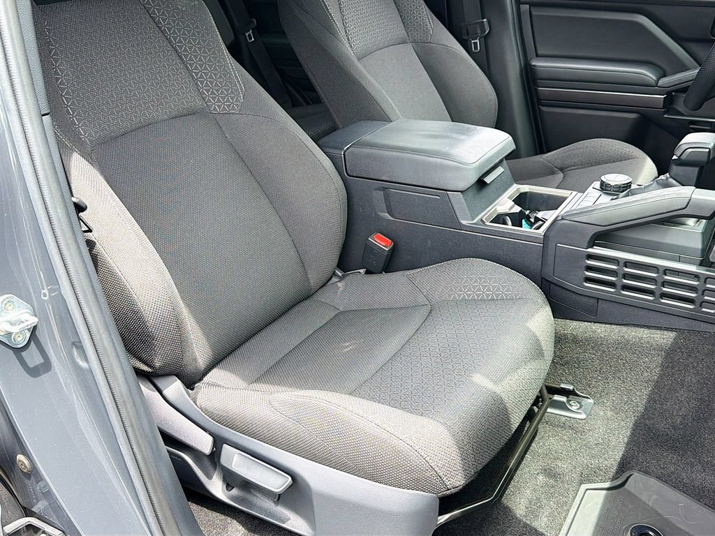 Used 2025 Toyota 4Runner SR5 RWD image 17