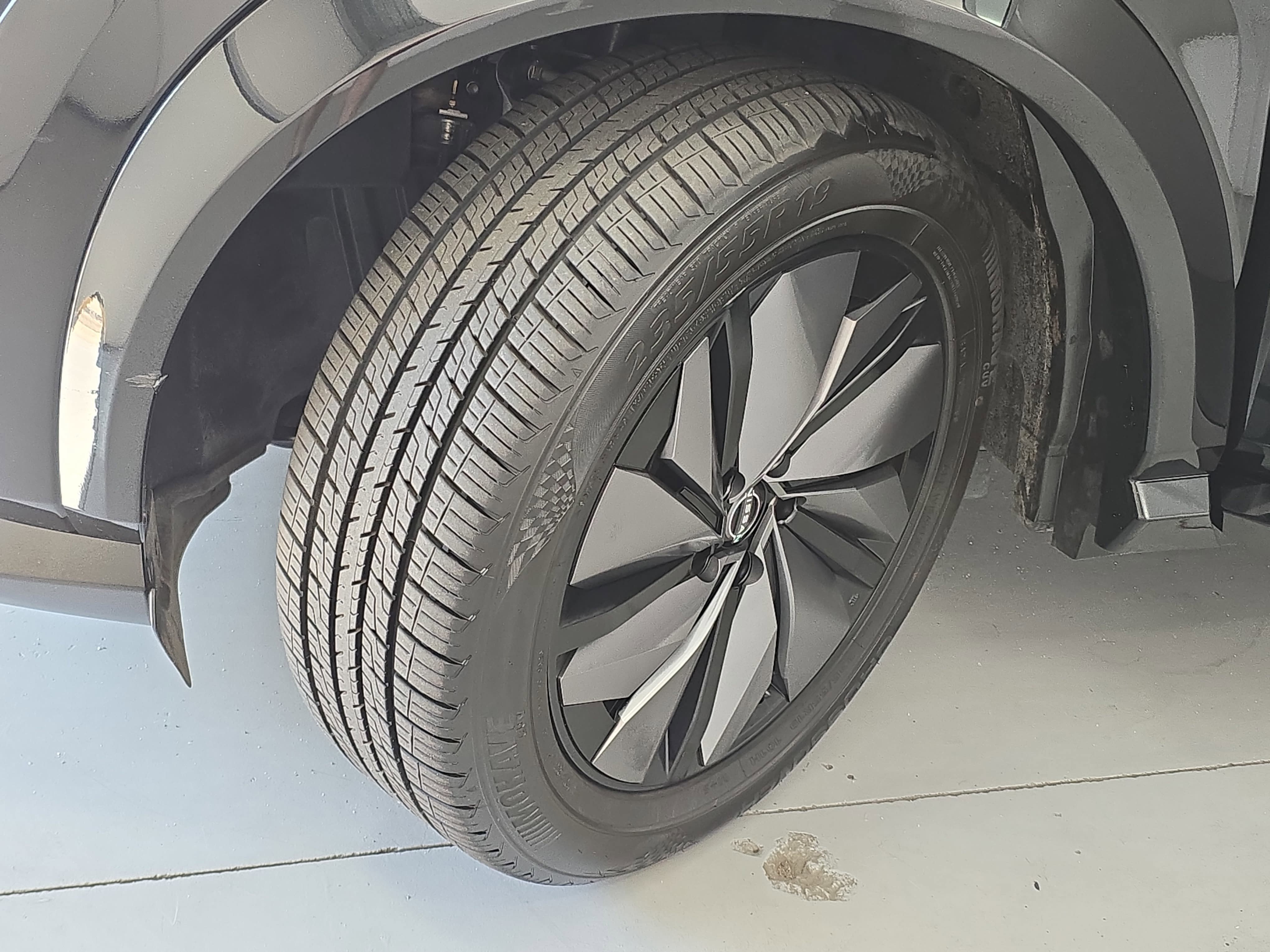 Certified 2024 Nissan Ariya FWD image 32