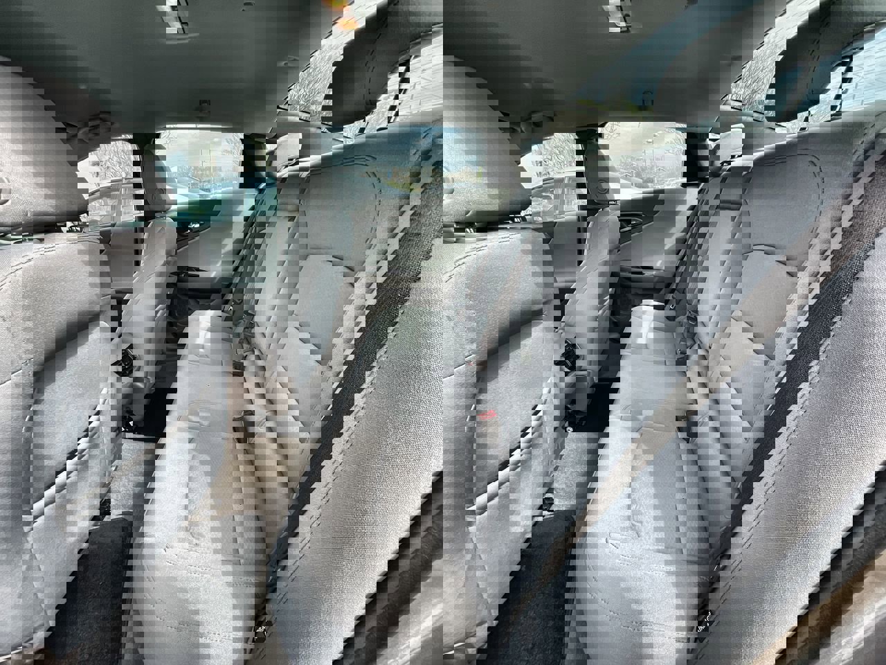 Used 2022 Chevrolet Malibu LT image 24