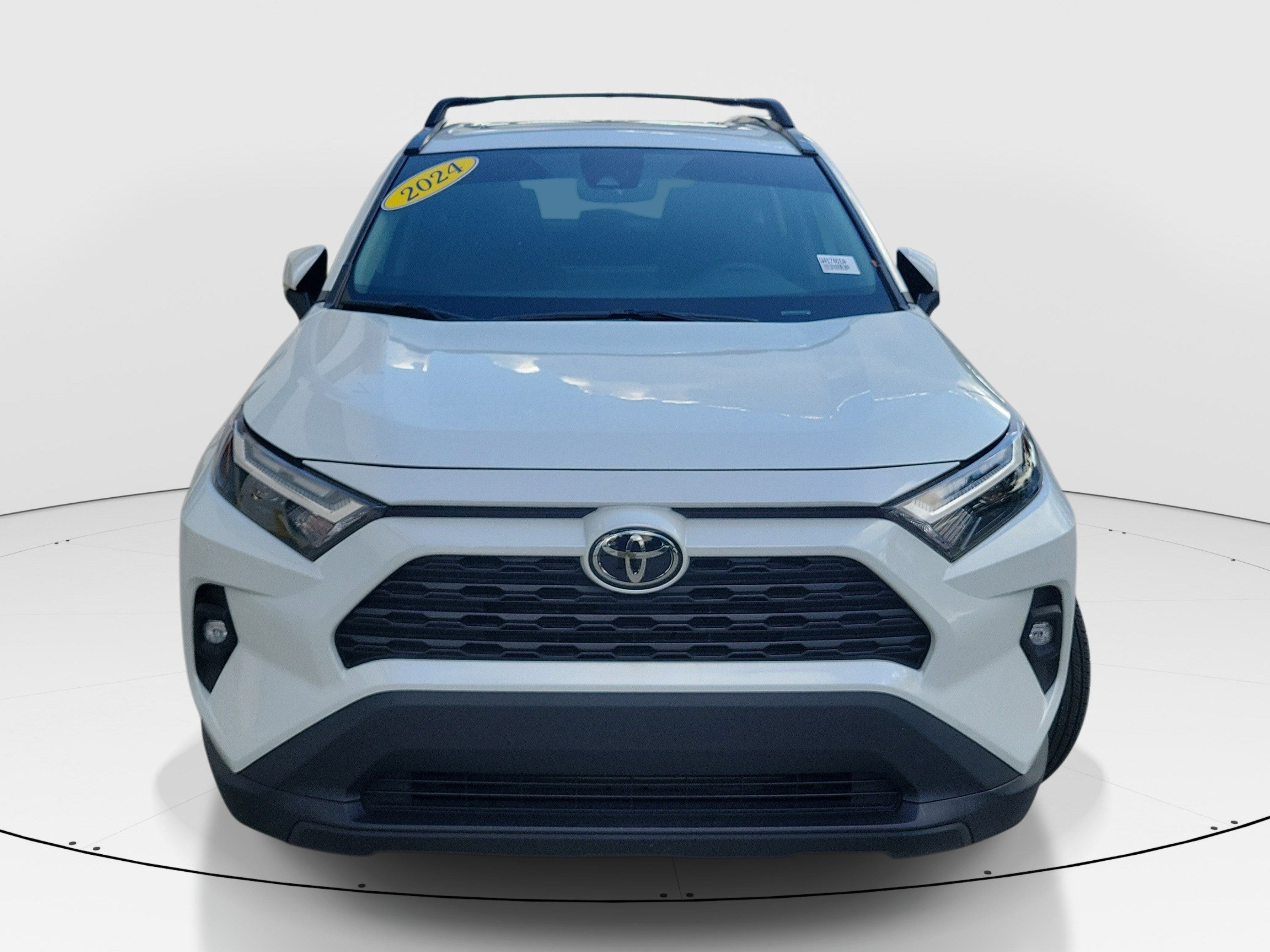 Used 2024 Toyota RAV4 XLE Premium FWD image 2