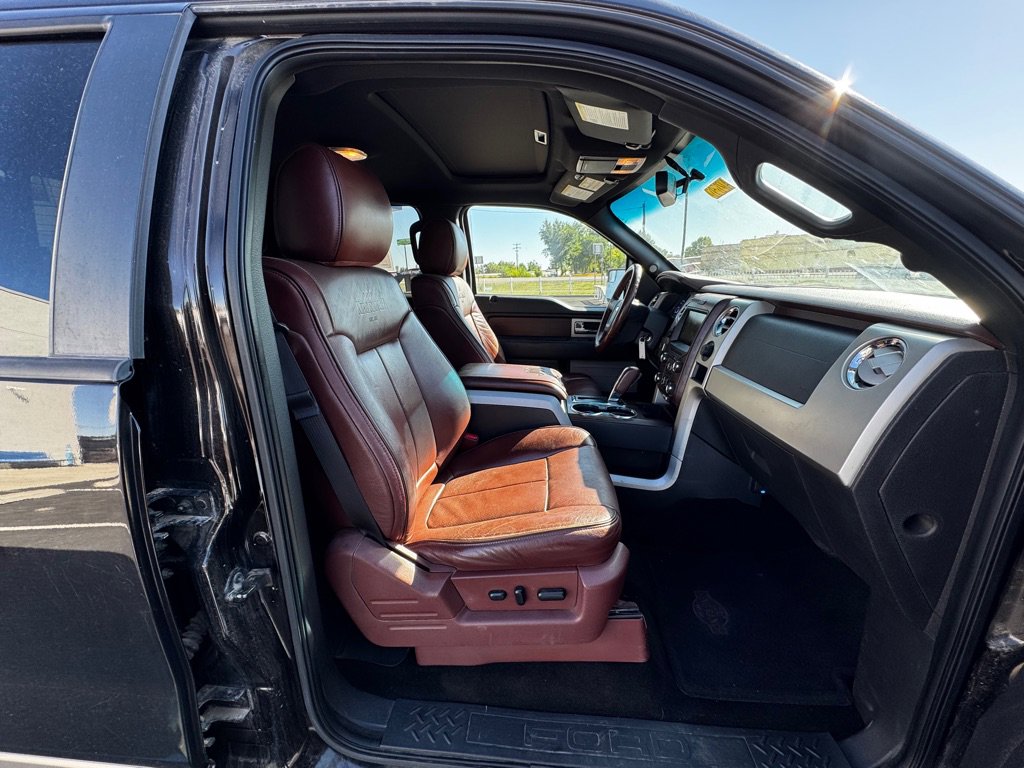 Used 2014 Ford F150 King Ranch w/ King Ranch Luxury Package image 31