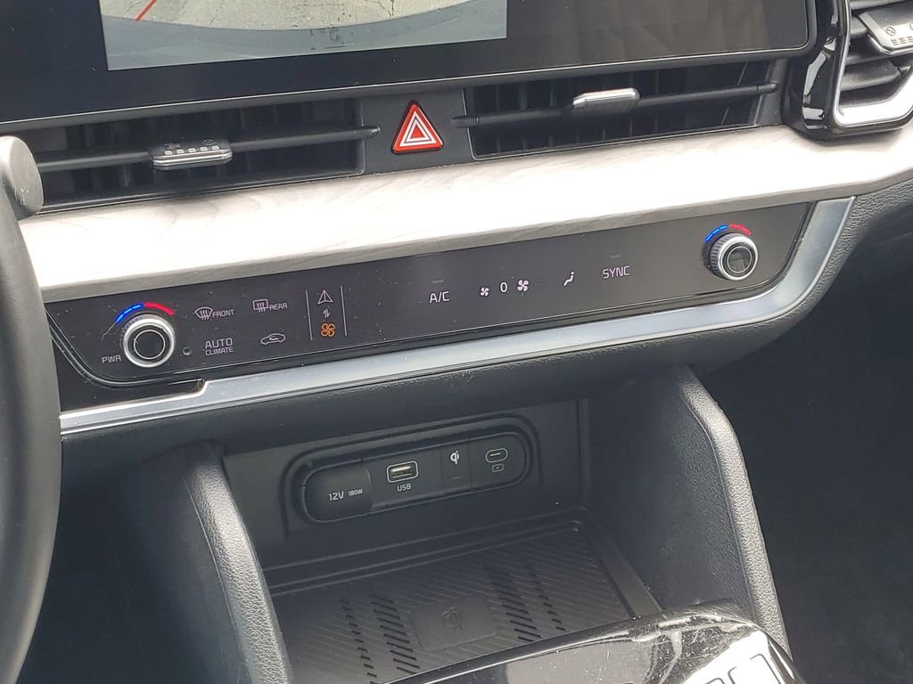 Certified 2023 Kia Sportage X-Line w/ X-Line Premium Package image 23