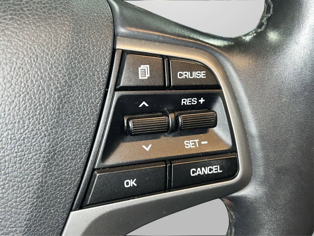 Used 2017 Hyundai Elantra Value Edition image 30