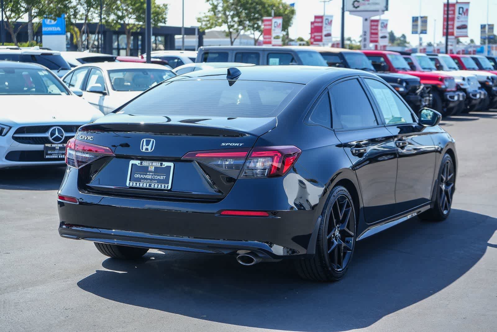 Used 2025 Honda Civic Sport image 6