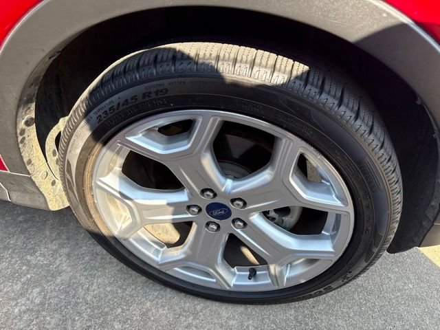 Used 2018 Ford Escape Titanium AWD/4WD image 4