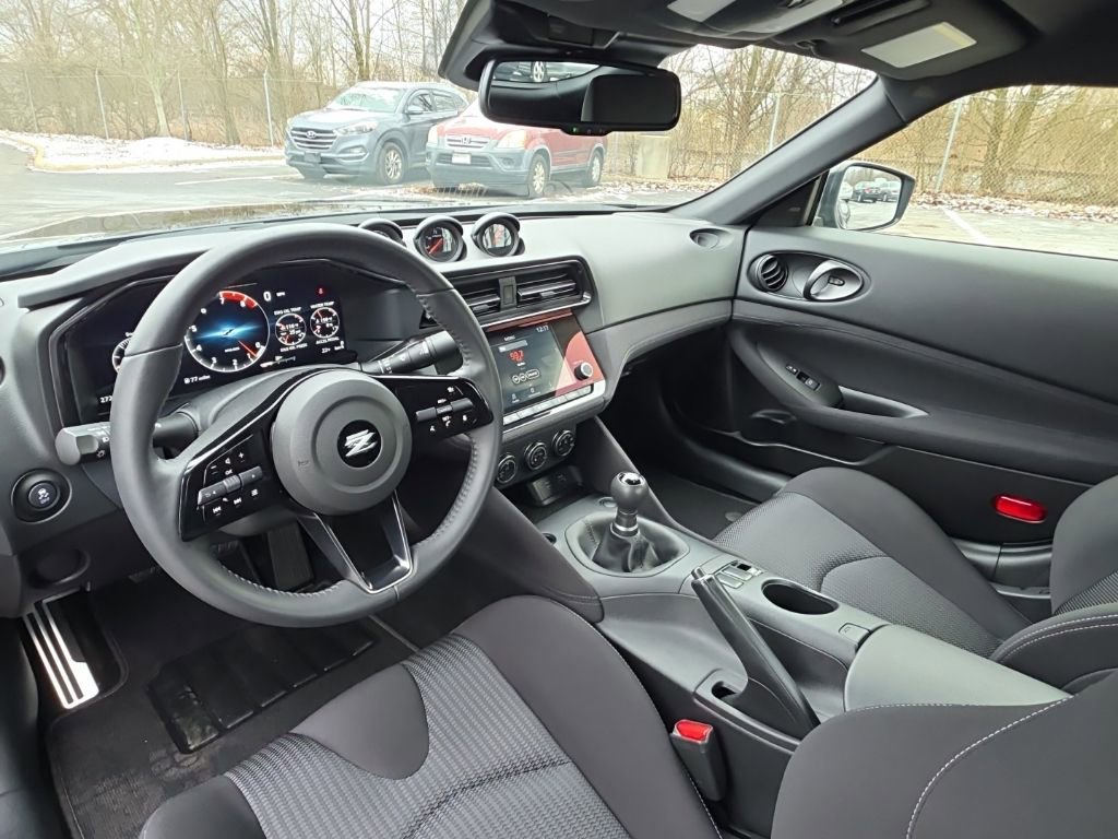 Used 2024 Nissan Z Sport image 28