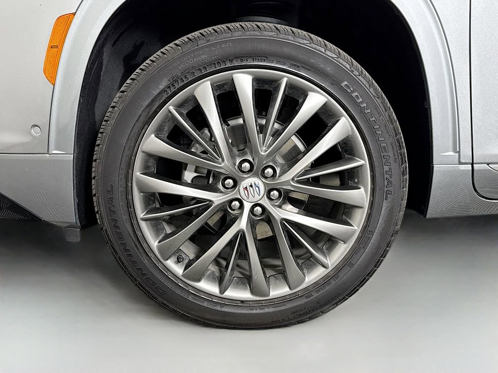 Used 2025 Buick Enclave Avenir w/ Super Cruise Package image 32