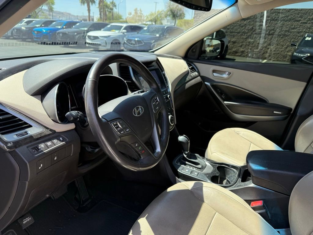 Used 2017 Hyundai Santa Fe Sport w/ 2.4L Tech Package 04 FWD image 11