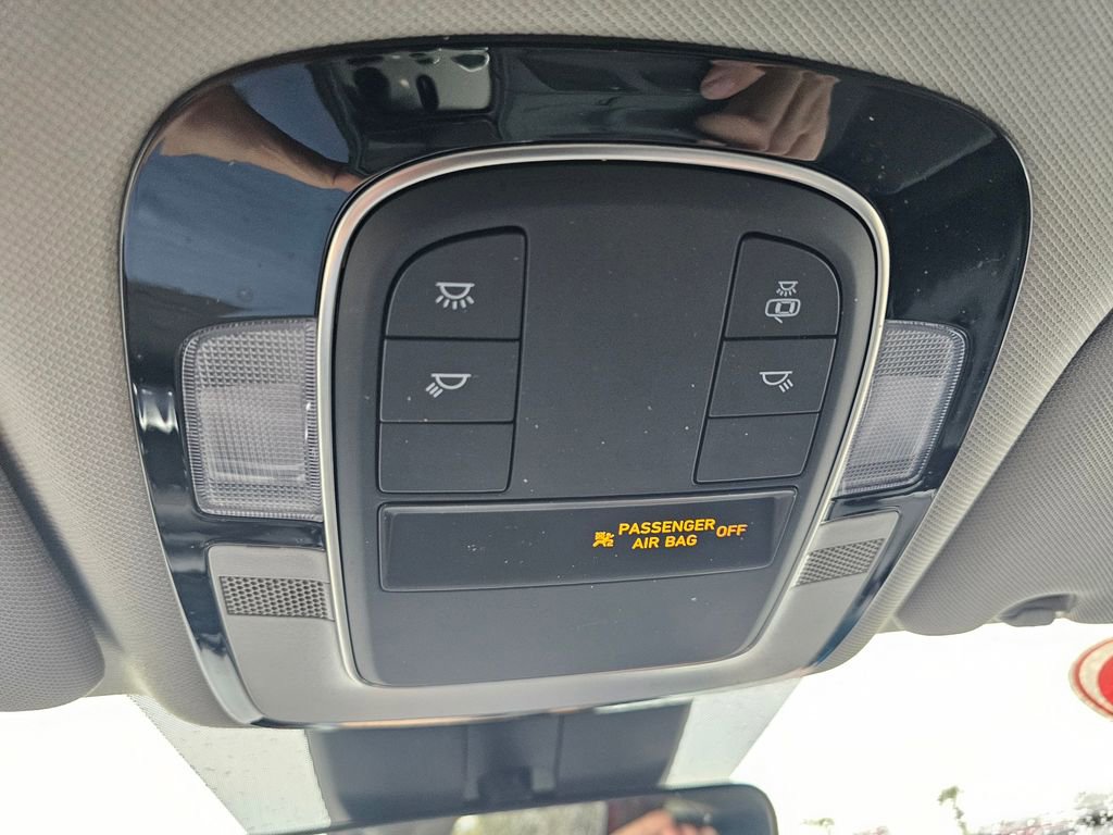 Used 2021 Hyundai Santa Fe SE image 21