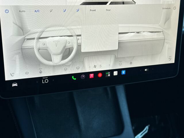 Used 2023 Tesla Model Y AWD image 25