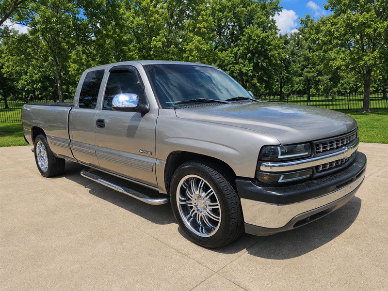 Used 2001 Chevrolet Silverado 1500 LS