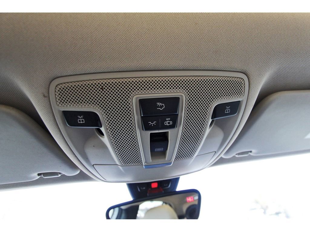 Used 2019 Mercedes-Benz GLA 250 GLA 250 image 25