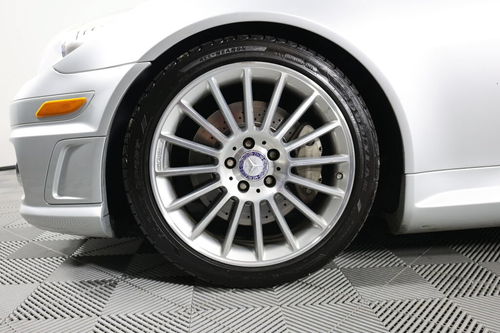 Used 2010 Mercedes-Benz SLK 350 image 11