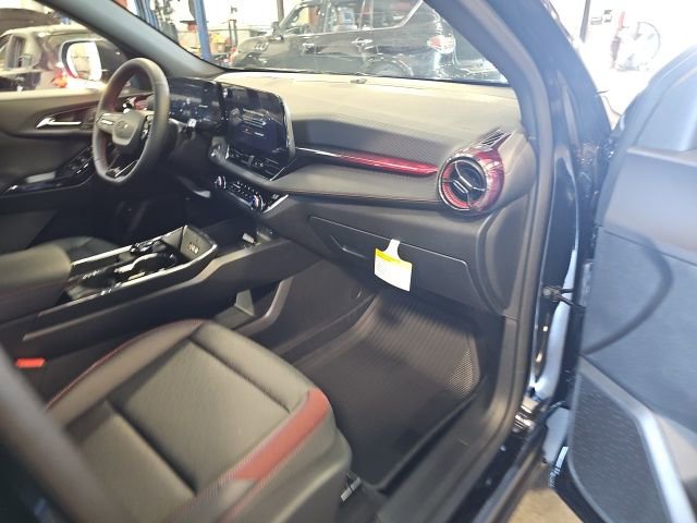 New 2026 Chevrolet Equinox RS w/ LPO, Floor Liner Package image 33