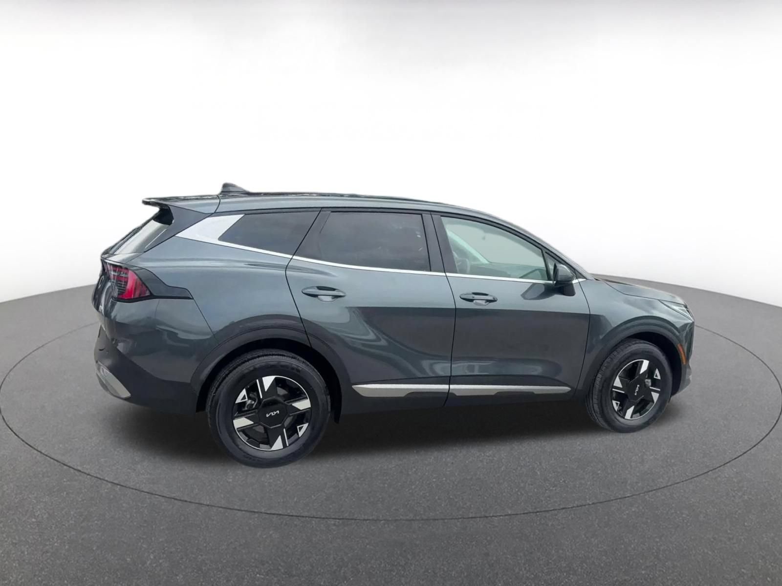Used 2026 Kia Sportage LX AWD/4WD image 13
