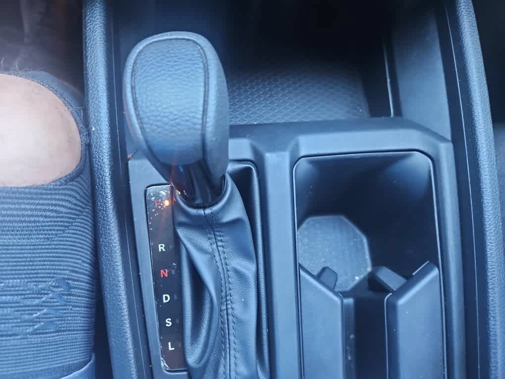 Used 2025 Honda Accord SE image 18
