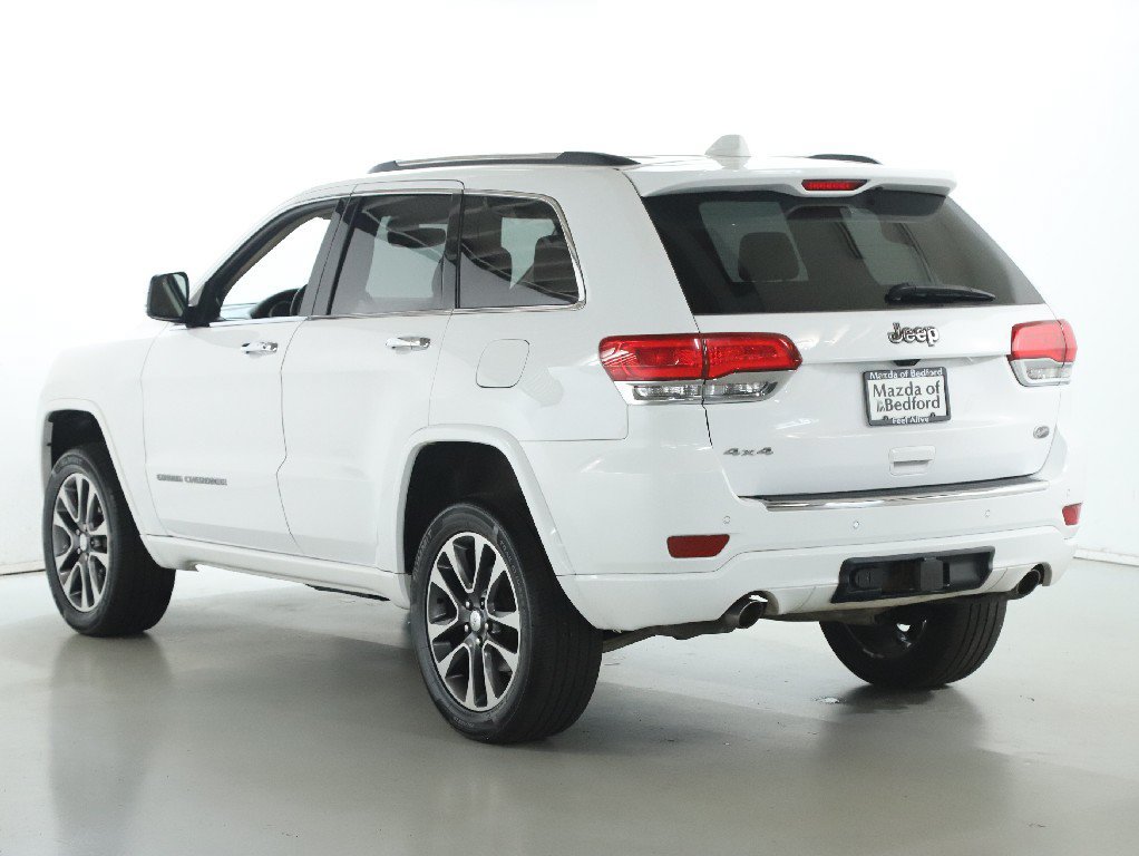Used 2017 Jeep Grand Cherokee Overland AWD/4WD image 41