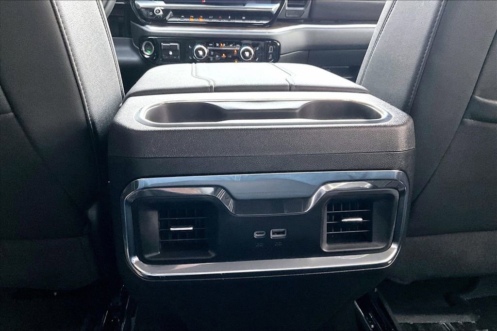 Used 2024 GMC Sierra 1500 Elevation w/ Elevation Premium Package image 11