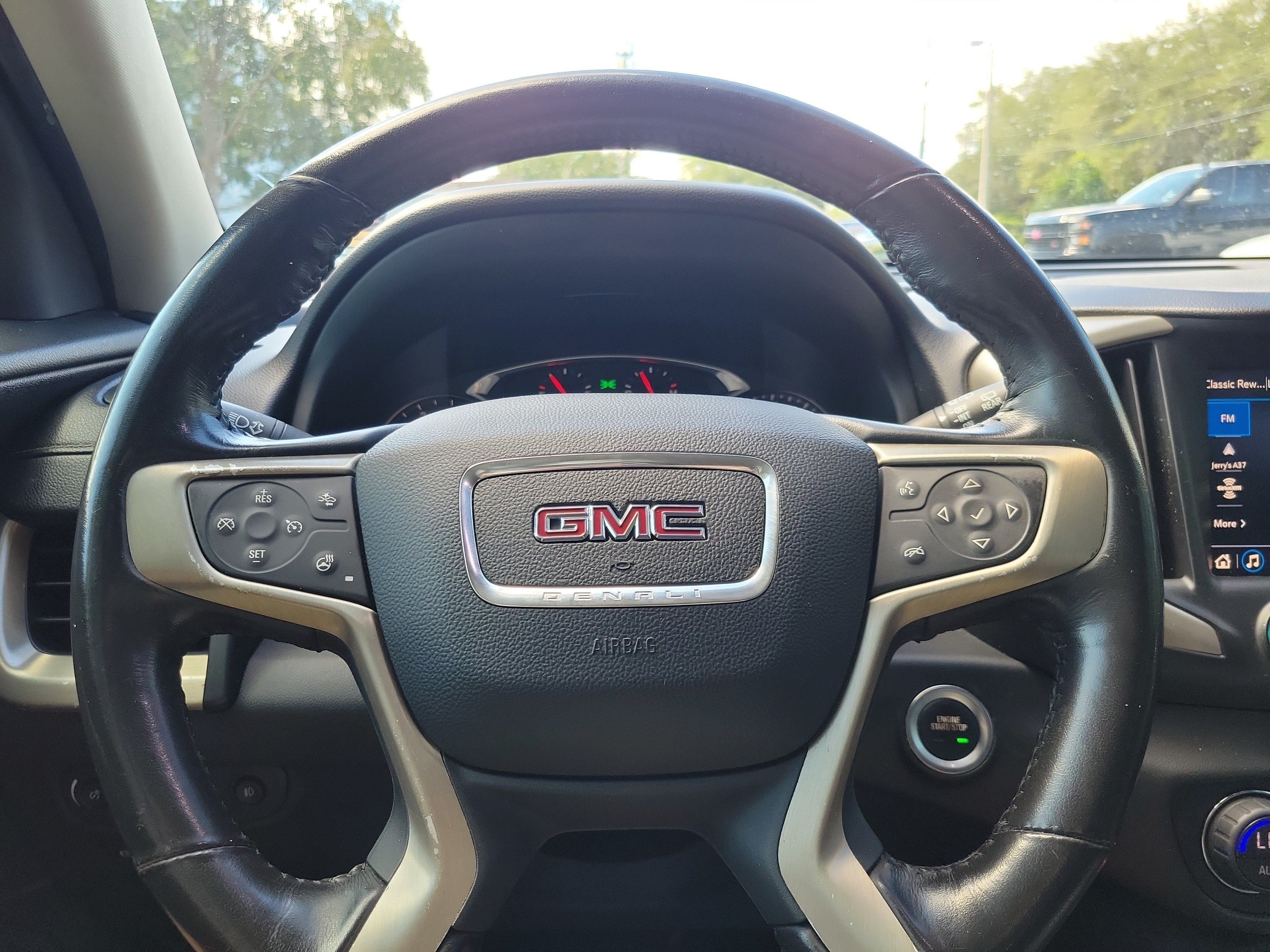 Used 2019 GMC Terrain Denali w/ Advanced Safety Package AWD/4WD image 21