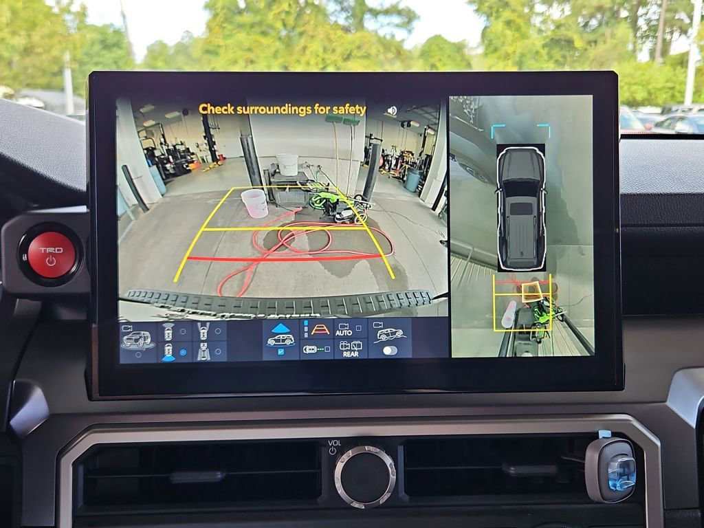 Used 2025 Toyota 4Runner TRD Off-Road Premium image 19